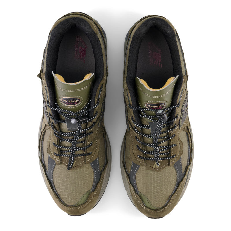 Men's 2002R