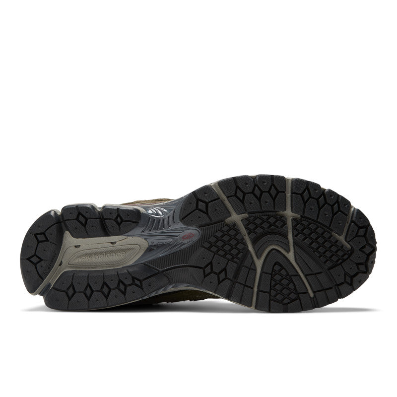 Men's 2002R