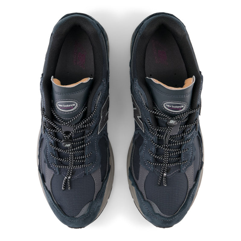 Men's 2002R