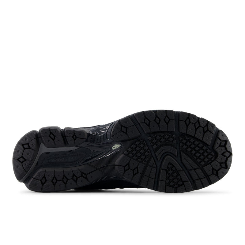Men's 2002R