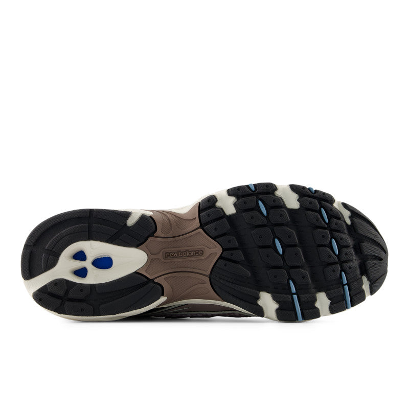 Unisex 740