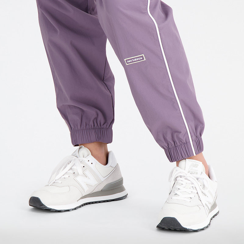 Women's Essentials Woven Pant