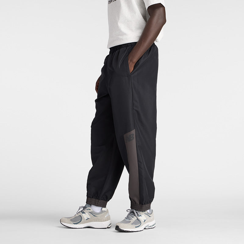 Women's Graphic Woven Pant