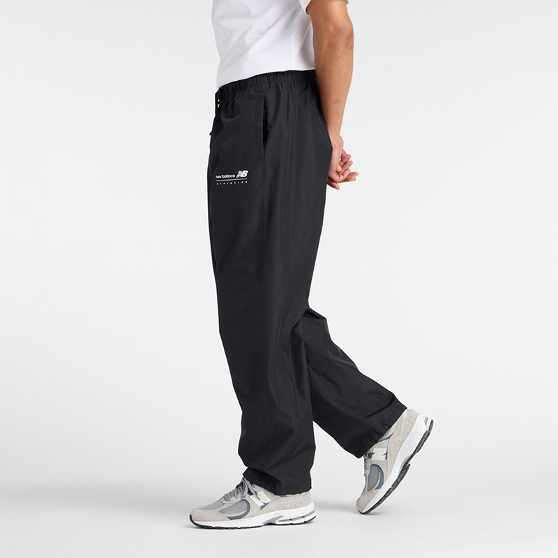 Men's Linear Graphic Woven Pant