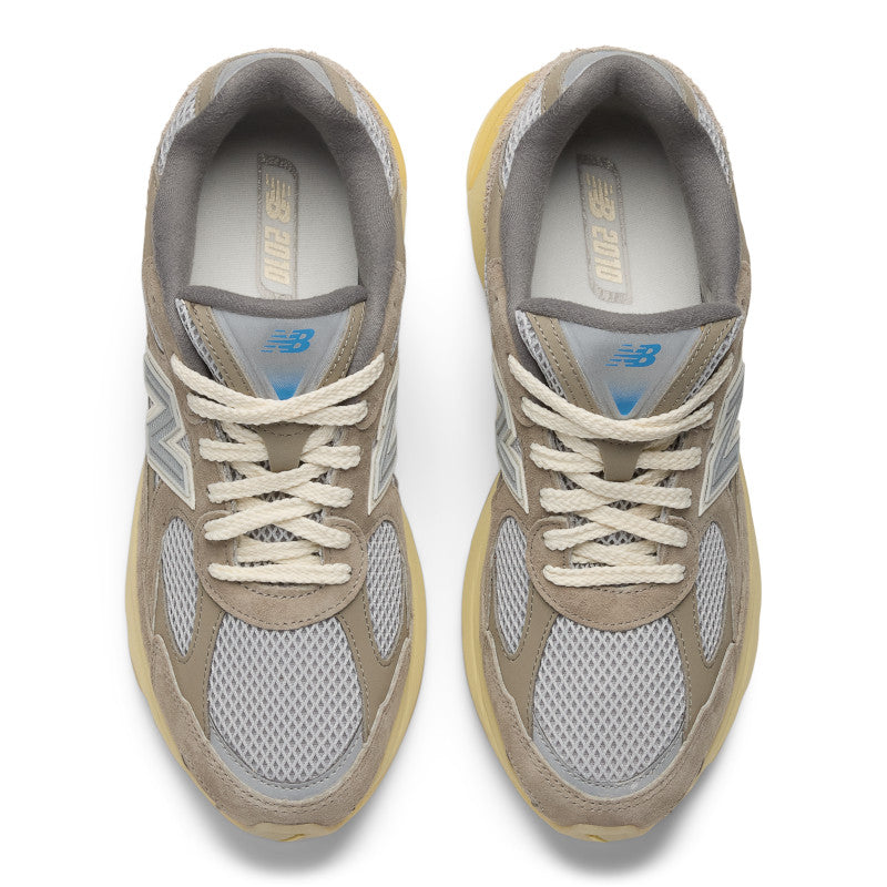 Pre-venta: Unisex 2010 Grey Days