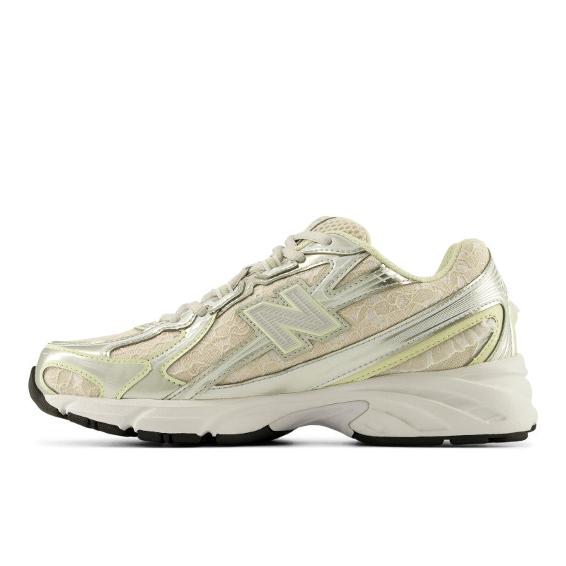 Unisex 740