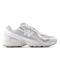Unisex 740