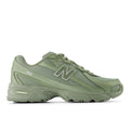 Unisex 740