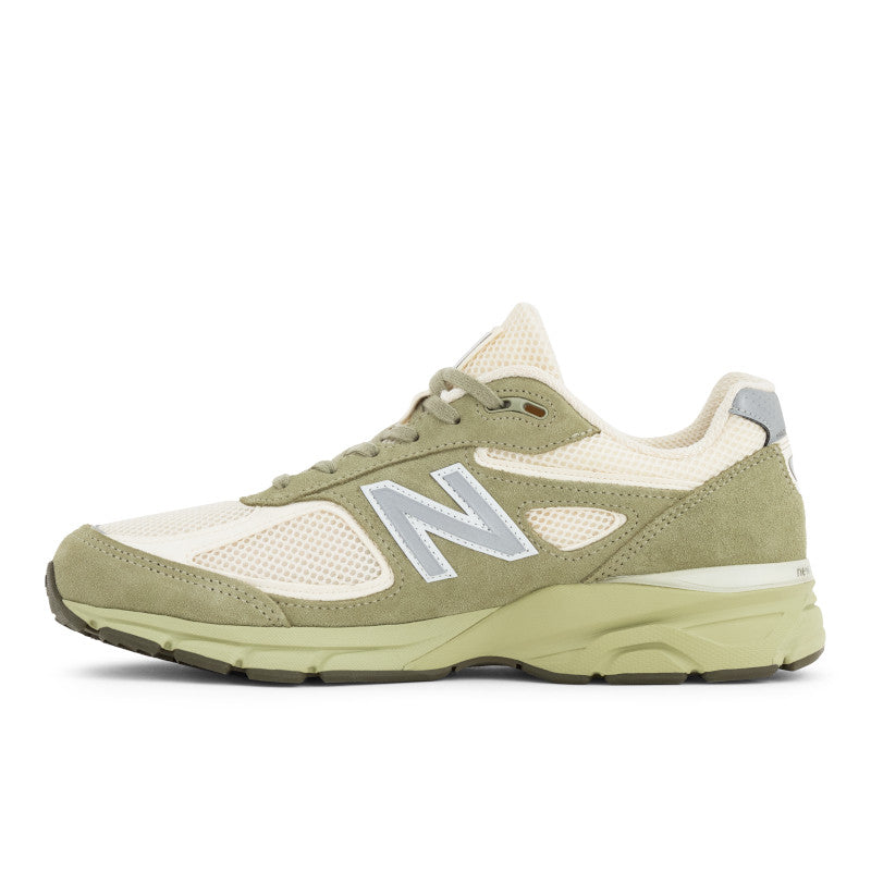 Unisex Made In USA 990 V4