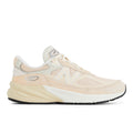 Unisex Made in USA 990 V6