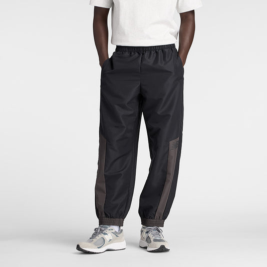 Women's Graphic Woven Pant