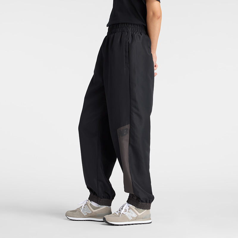 Women's Graphic Woven Pant
