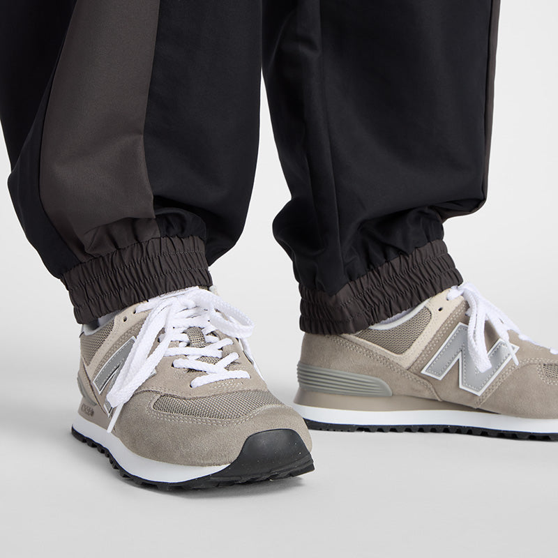 Women's Graphic Woven Pant