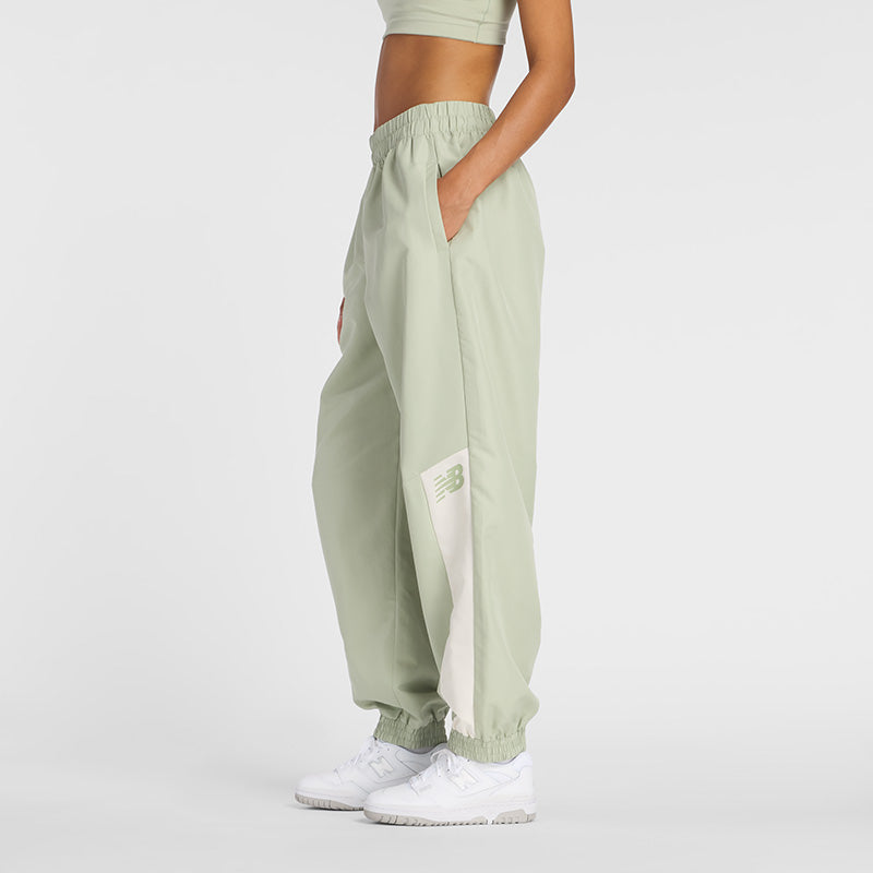 Women's Graphic Woven Pant