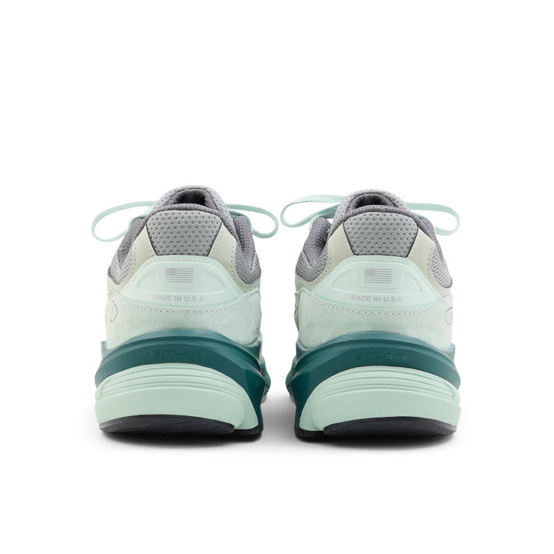Unisex Made In USA 990 V6